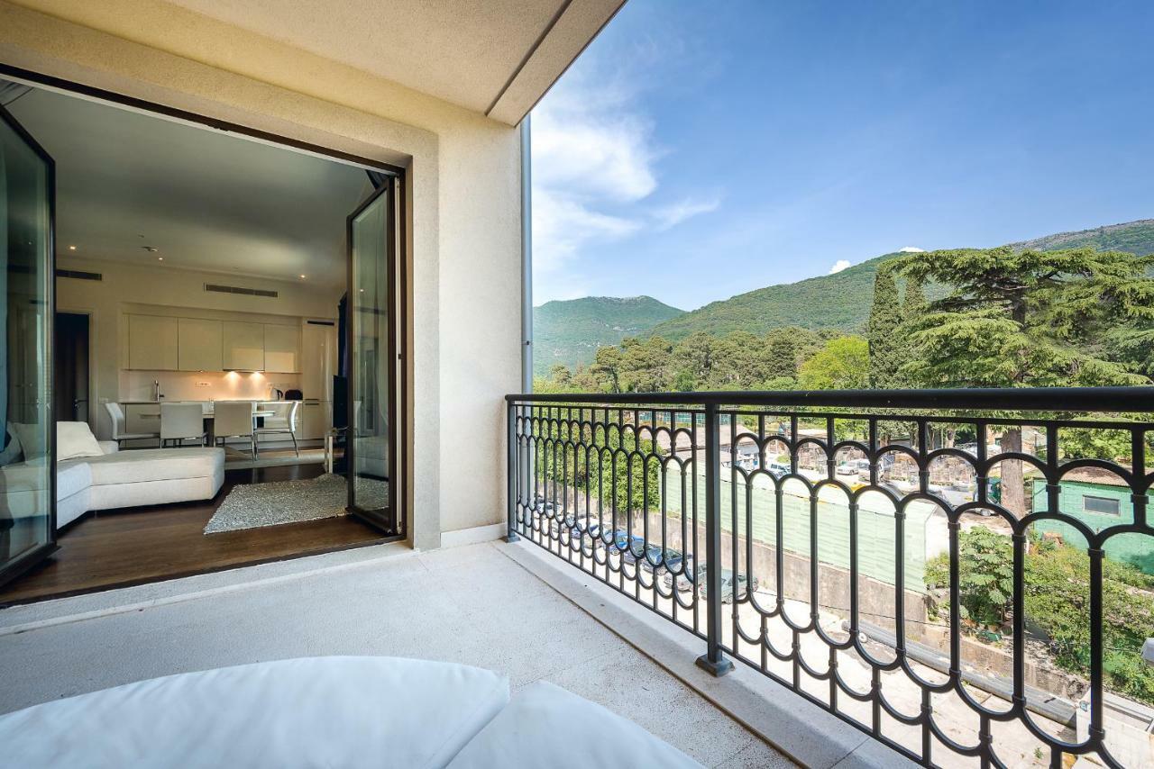 Porto Montenegro Tara 302 Тиват